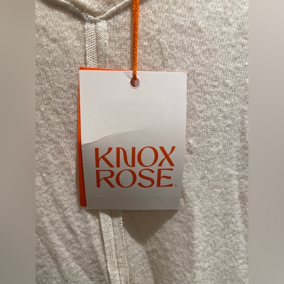 Knox Rose Cream V-Neck Women's Blouse - Picture 2 of 6